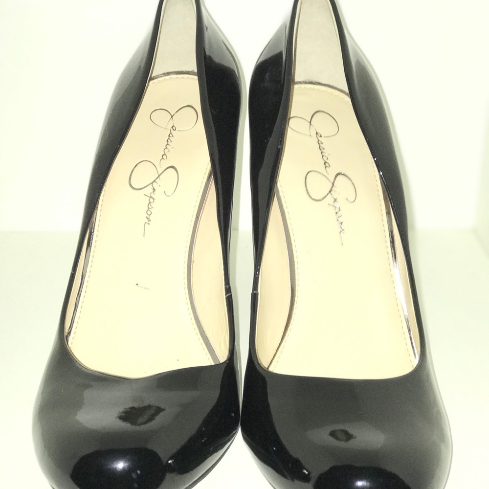 Jessica Simpson Glossy Black Heels